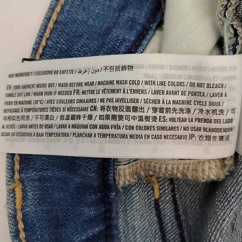 Abercrombie & Fitch distressed spattered